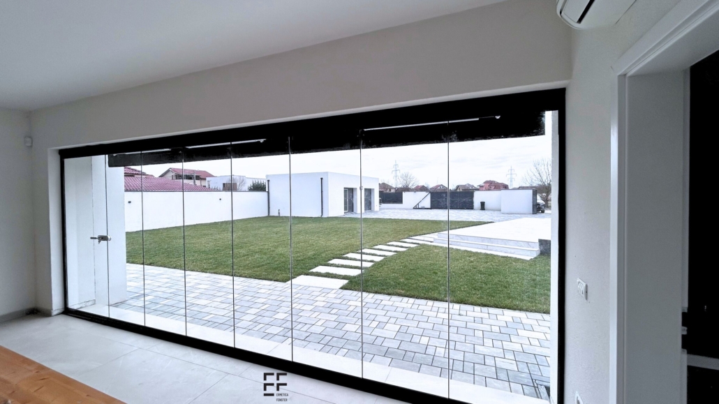 Terasă Pivotant Culisantă sticlă 10mm ÎnchidereTerasă Pivotant Culisantă sticlă 10mm